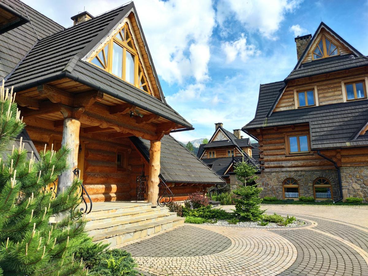Krokus Park Residence コシチェリスコ エクステリア 写真
