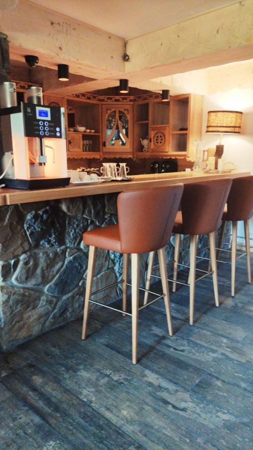 Krokus Park Residence コシチェリスコ エクステリア 写真