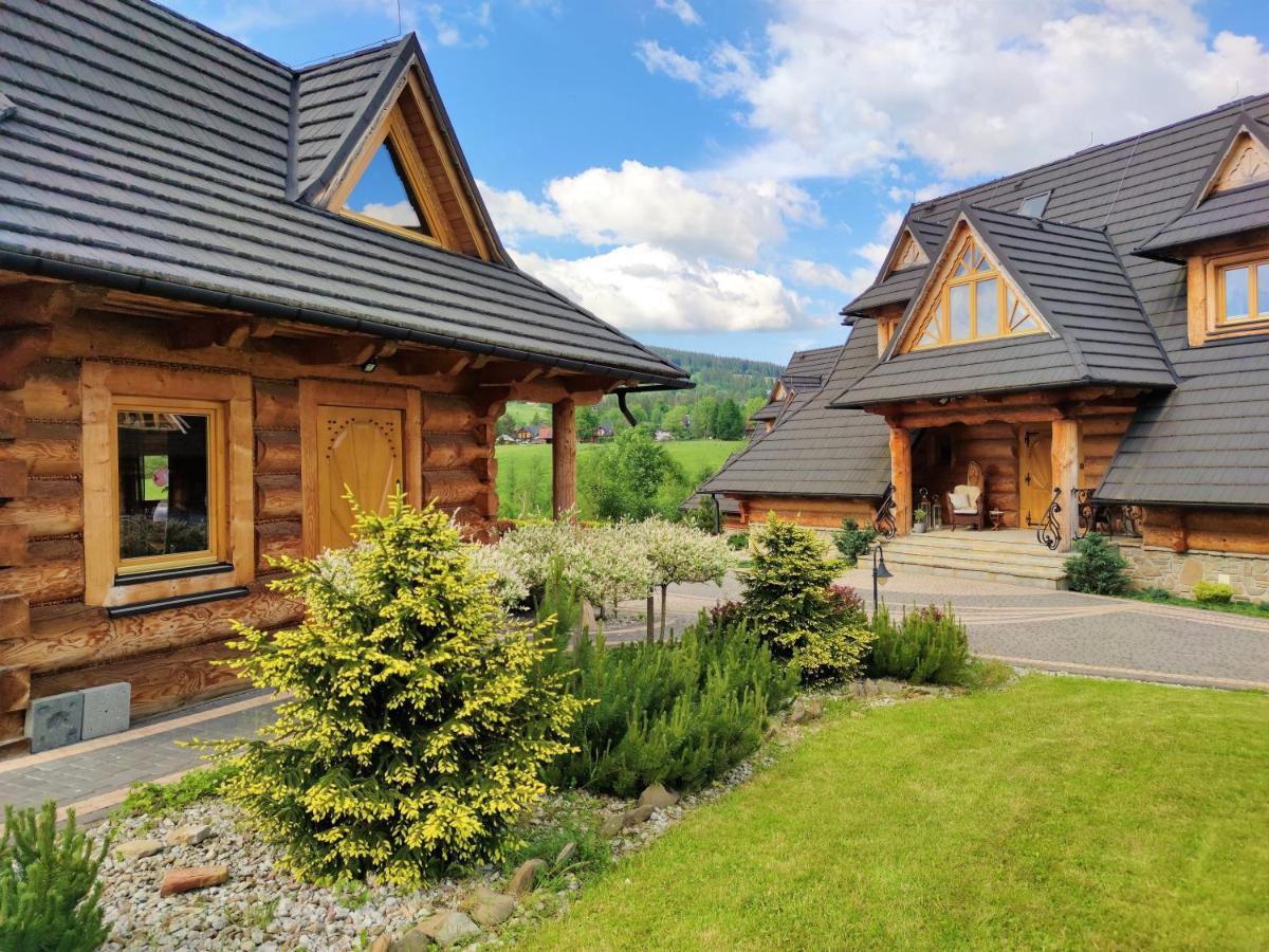 Krokus Park Residence コシチェリスコ エクステリア 写真